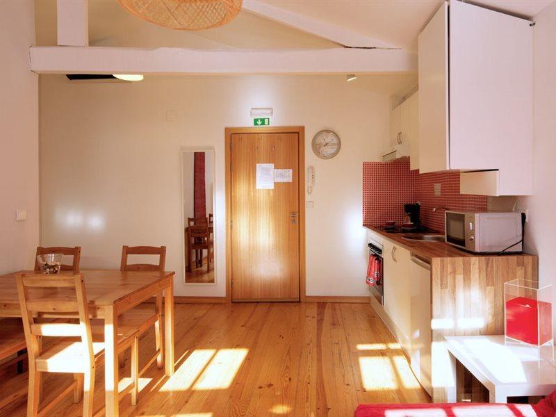 Aparthotel Oporto Entreparedes Exteriör bild