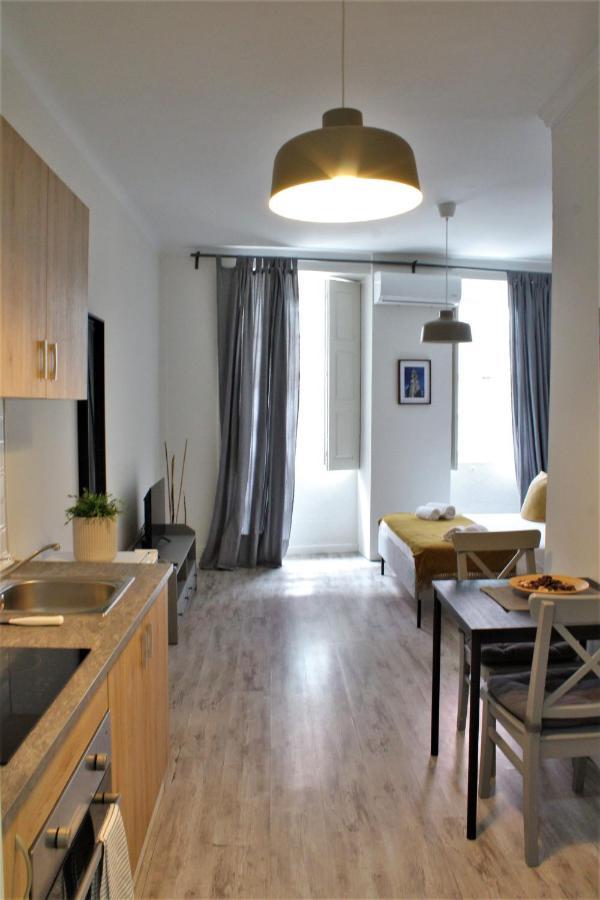 Aparthotel Oporto Entreparedes Exteriör bild