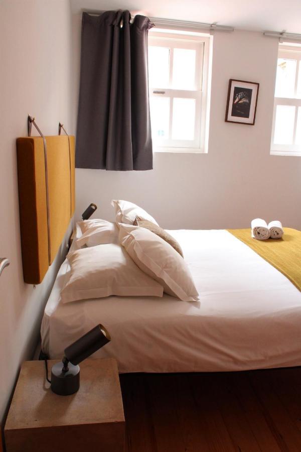Aparthotel Oporto Entreparedes Exteriör bild
