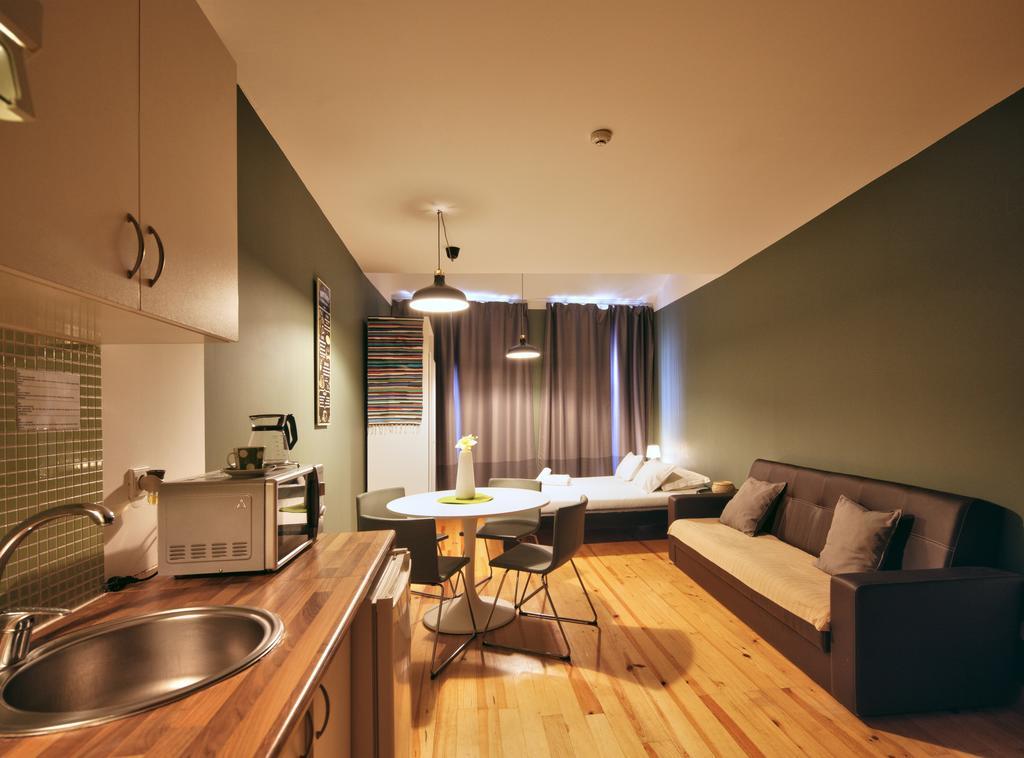 Aparthotel Oporto Entreparedes Exteriör bild