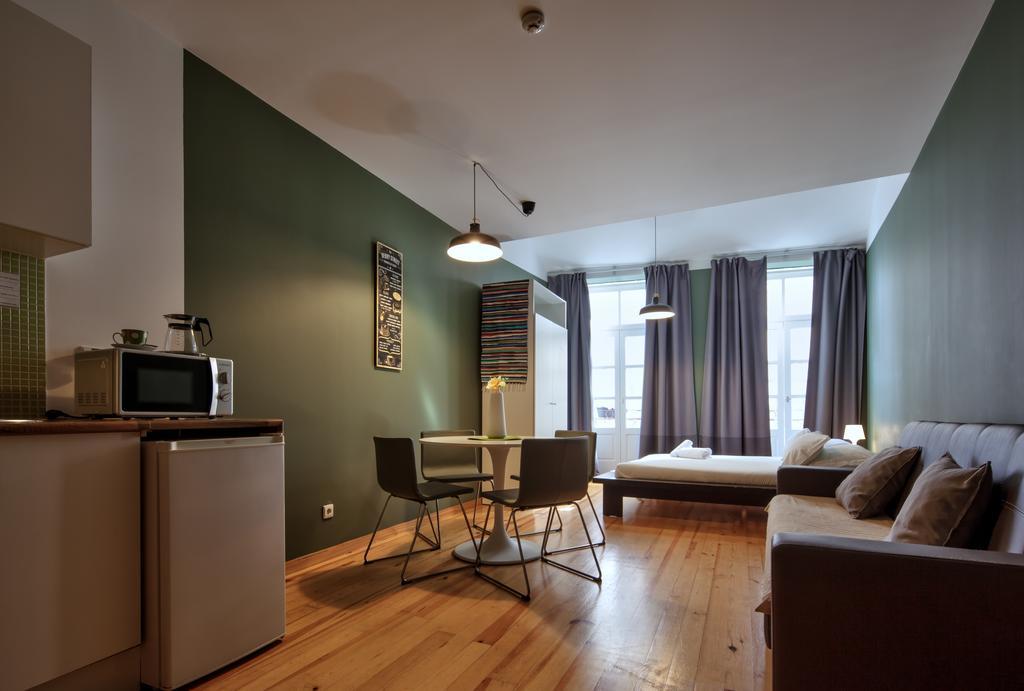 Aparthotel Oporto Entreparedes Exteriör bild